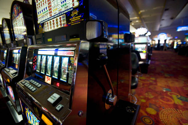 Mobile screen showing a live-dealer table